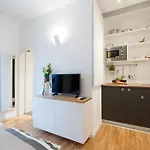Appartement House Maruna