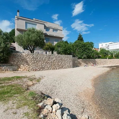 Apartamento House Maruna