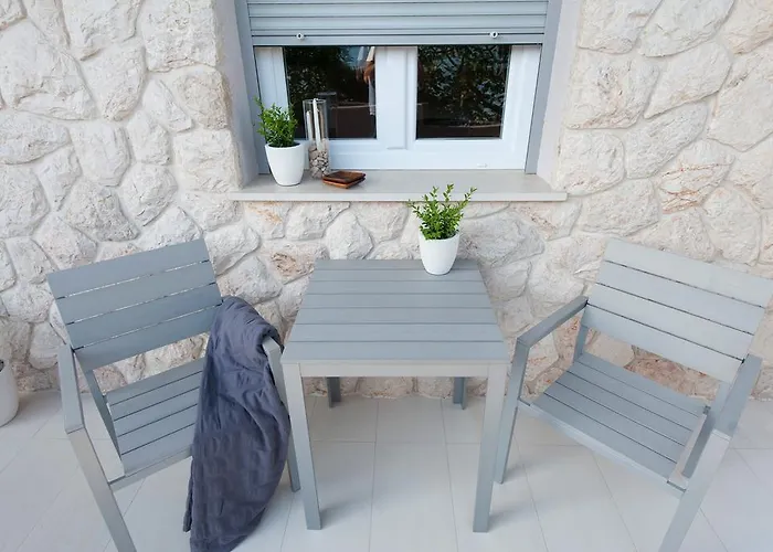 House Maruna Appartement *