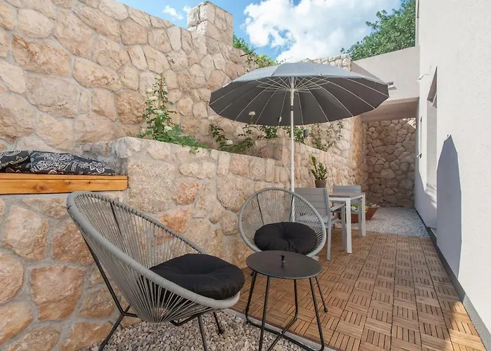 House Maruna Maslenica