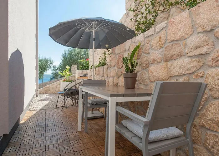 House Maruna Maslenica