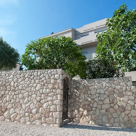 House Maruna Maslenica