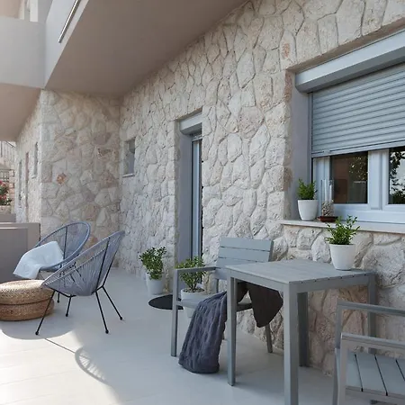 Apartment House Maruna Maslenica