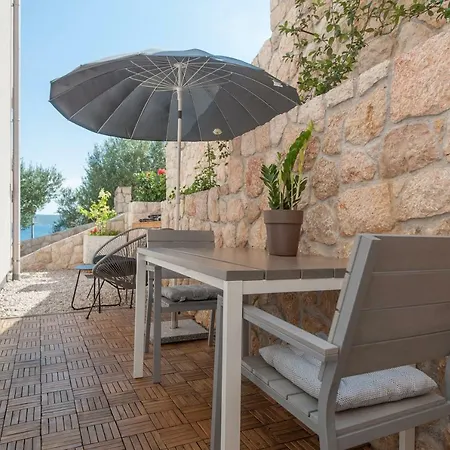 House Maruna Maslenica