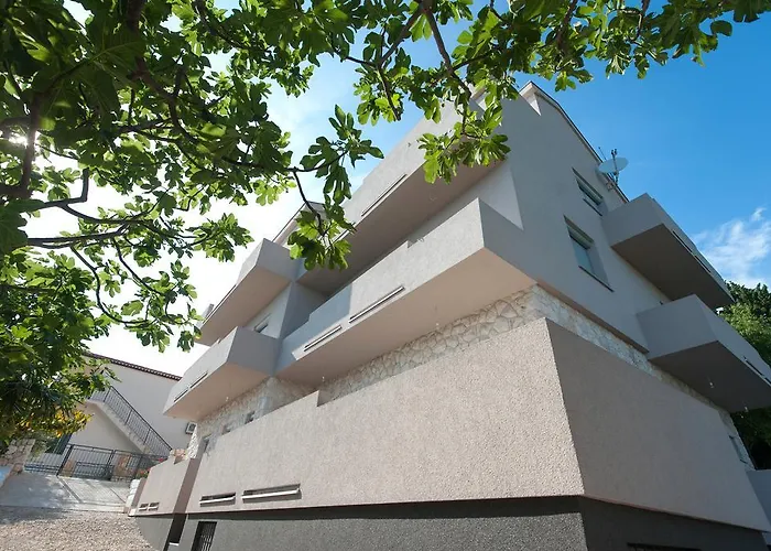 House Maruna Апартаменты *