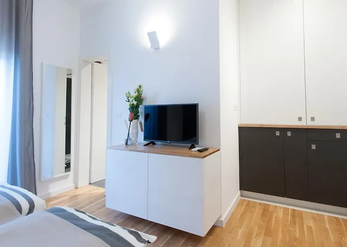 House Maruna * 마슬레니차